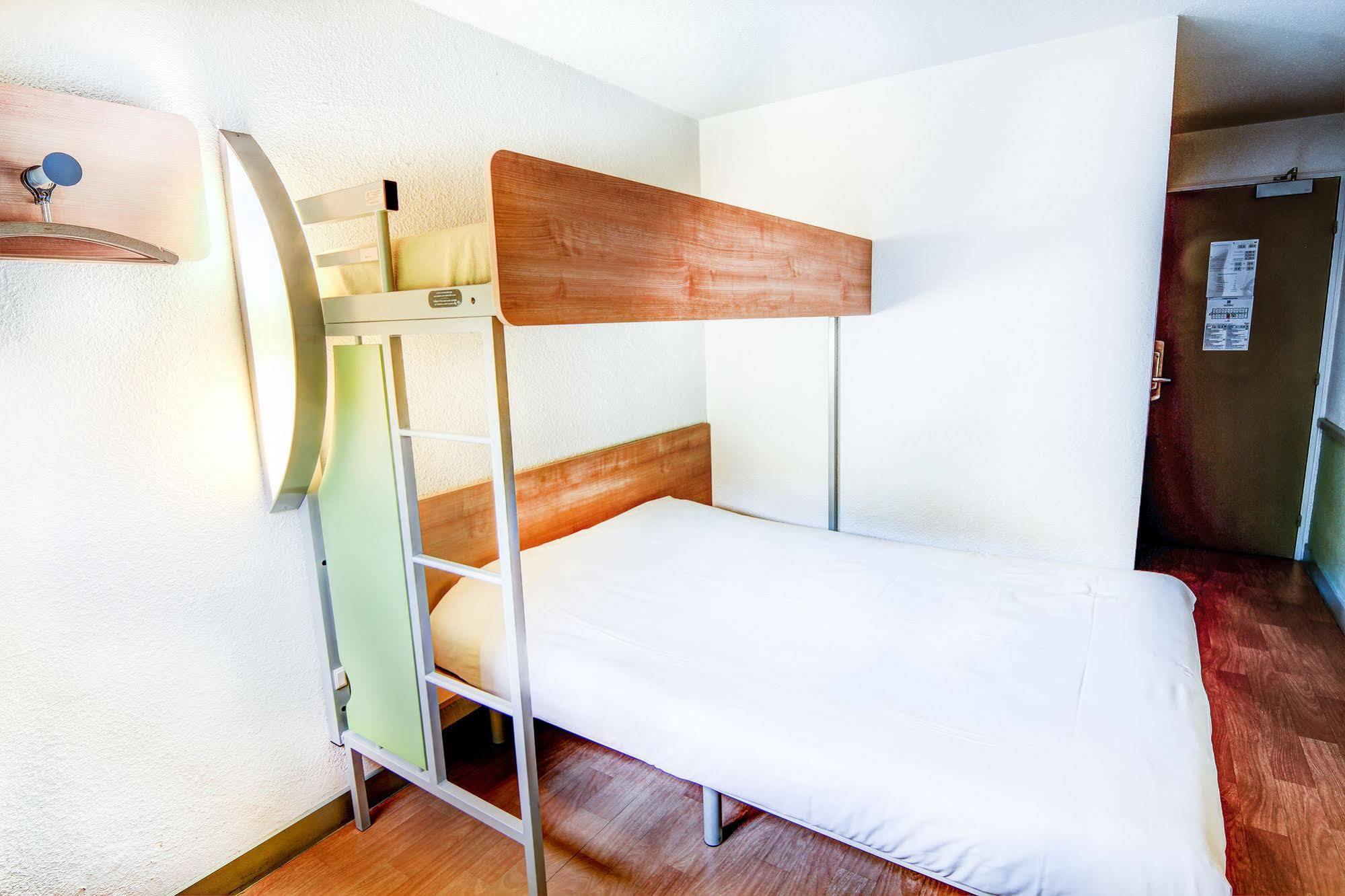 Ibis Budget Châteaudun Eksteriør bilde